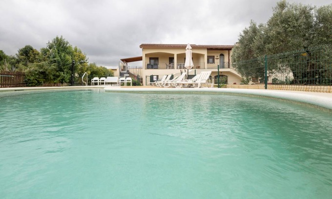 L'Ametlla del Valles House | 60 m² House ∙ 2 bedrooms ∙ 4 guests