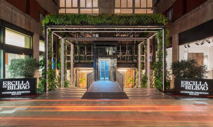 Abando Hotel | 60 m² Hotel ∙ 127 guests