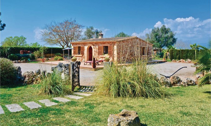 Sencelles House | 67 m² House ∙ 2 bedrooms ∙ 4 guests