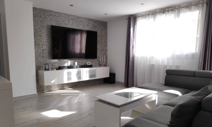 Uzes Apartment | 70 m² Apartment ∙ 2 bedrooms ∙ 4 guests