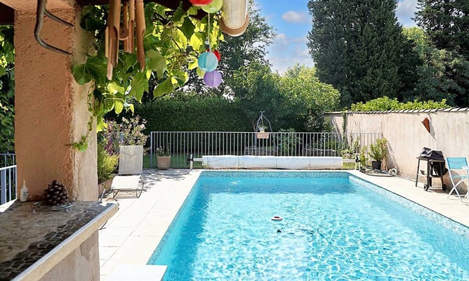 Le Pontet Apartment | 70 m² Apartment ∙ 2 bedrooms ∙ 4 guests