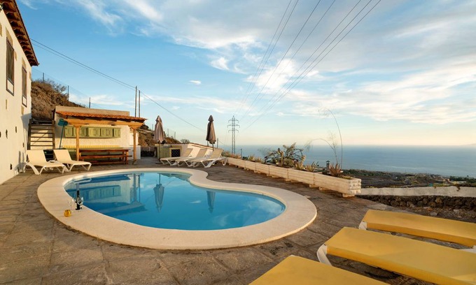 Guia de Isora House | 70 m² Finca ∙ 2 bedrooms ∙ 4 guests