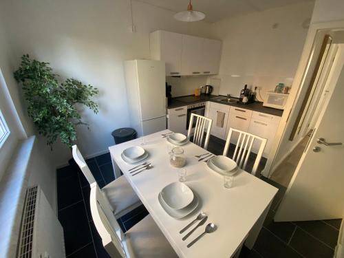 Magdeburg Apartment | 75 m² Apartment ∙ 1 bedroom ∙ 4 guests