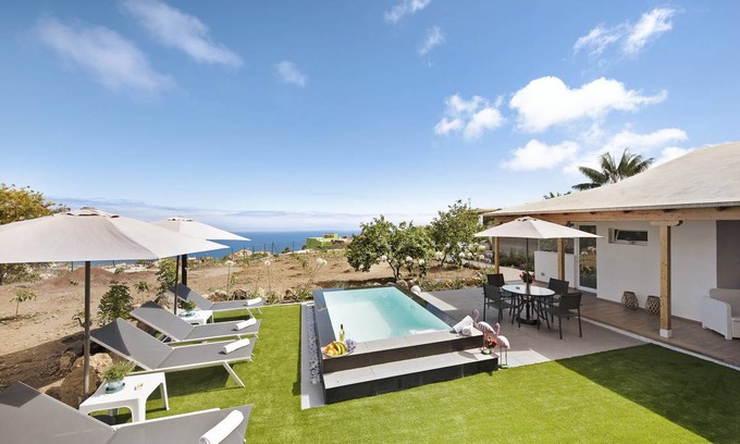 Santa Barbara House | 75 m² House ∙ 3 bedrooms ∙ 4 guests