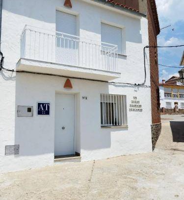 Torrejon El Rubio House | 76 m² House ∙ 2 bedrooms ∙ 6 guests