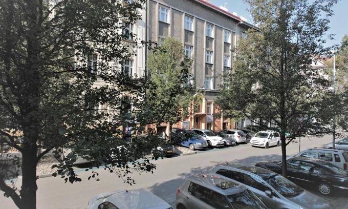 Prague 6 Apartment | 80 m² Serviced apartment ∙ 3 bedrooms ∙ 10 guests