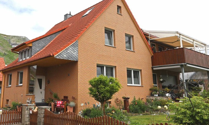 Region Hannover District Apartment | 84 m² Apartment ∙ 2 bedrooms ∙ 4 guests
