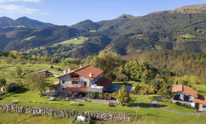 Deba Apartment | 90 m² Apartment ∙ 2 bedrooms ∙ 6 guests