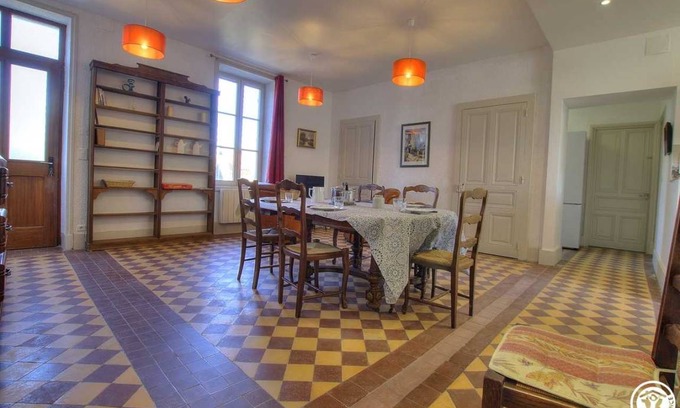 Saint-Martin-du-Mont House | 90 m² Gîte ∙ 2 bedrooms ∙ 5 guests