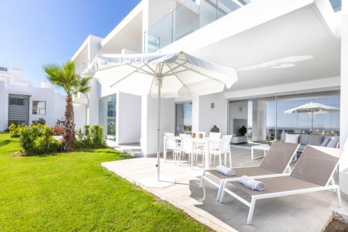 Casares Apartment | AL-1303 Apartment in Estepona - Alcazaba Lagoon