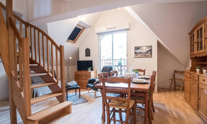 Saint-Lary-Soulan Apartment | Appartement Centre Saint-Lary avec Balcon, Parking et Proximité Commerces 6 pers - FR-1-296-382