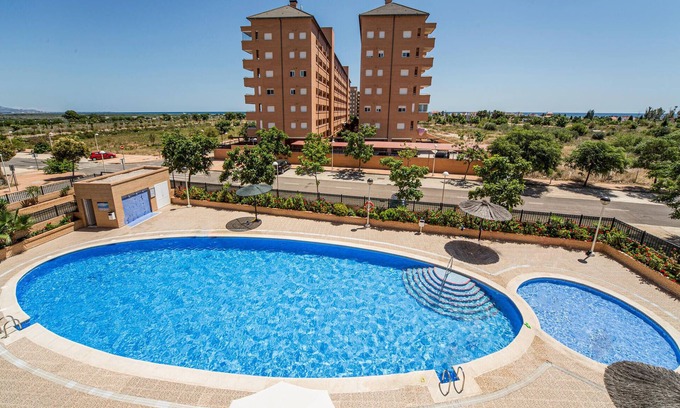 Cabanes Apartment | Awesome apartment in Torre la Sal