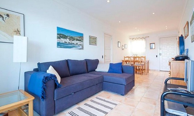 Port de la Selva Apartment | Beachfront Tamariua Costa Brava