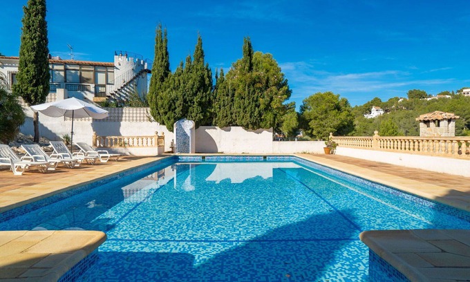 La Sabatera House | Beautiful private villa for 6 people with WIFI, private pool, A/C, TV and terrace