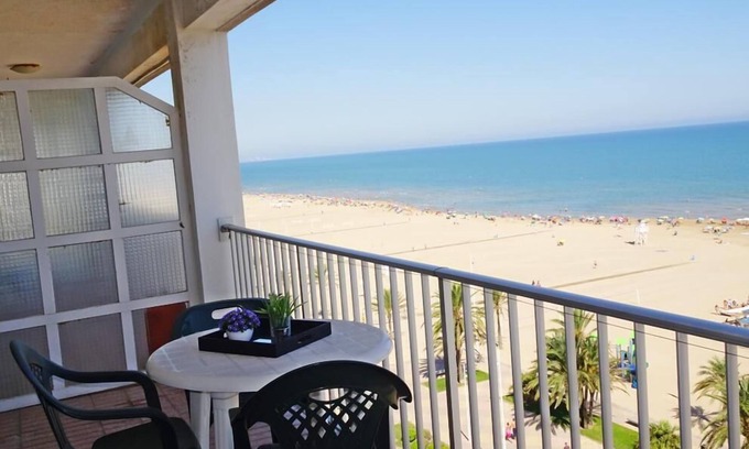 Grau i Platja Apartment | BONAIRE E1 - 8º - One Bedroom Apartment, Sleeps 4