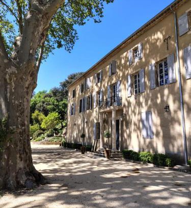 Cornillon House | Château de l'Olivète