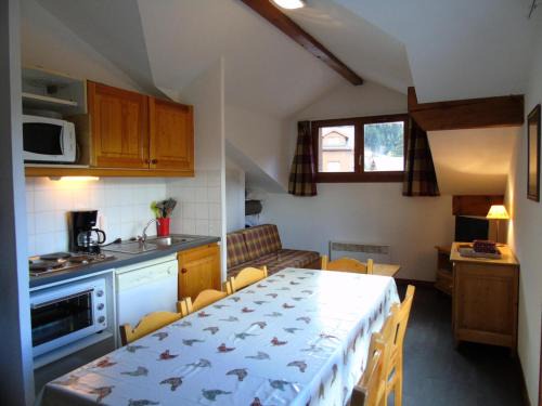 Valfrejus Apartment | Chalet Arrondaz - 3 Pièces pour 8 Personnes MAE-8734