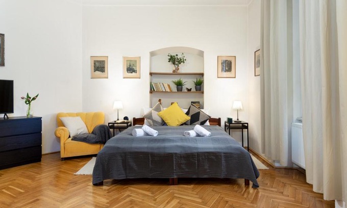 Prague 1 Apartment | Classy Apartments Charles Bridge