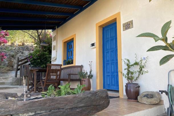 El Jaral House | Cottage with 2 Bedrooms.2 Bathrooms, Heated solar Pool, Sauna, Jacuzzi, Garden