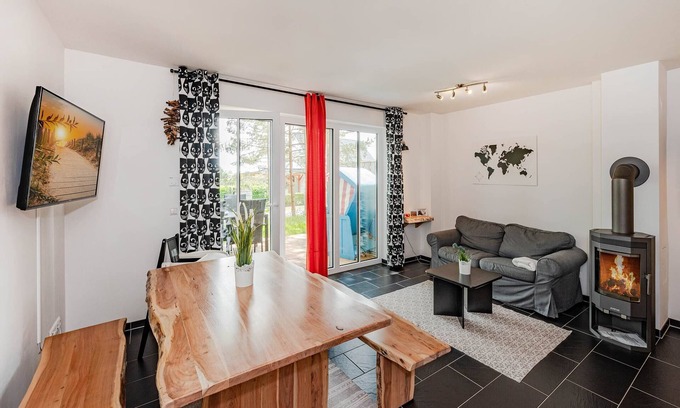 Korswandt House | Cozy vacation home in Korswandt with garden, sauna & fireplace - quiet in the countryside