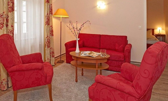 Seebad Bansin Apartment | Cute vacation apartment in a prime beach location with sauna in the complex -