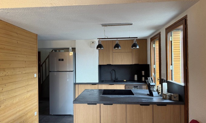 Saint-Sorlin-d'Arves Apartment | DUPLEX CENTER STATION ski-lifts LES SYBELLES 310km slopes