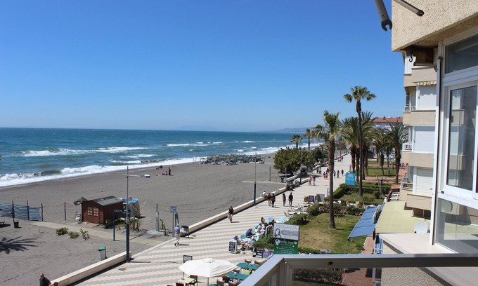 Torrox Costa Apartment | Fantastic oceanfront apartment