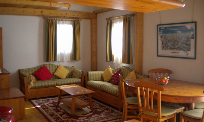 Valfrejus Apartment | friendly family apartment in ski resort