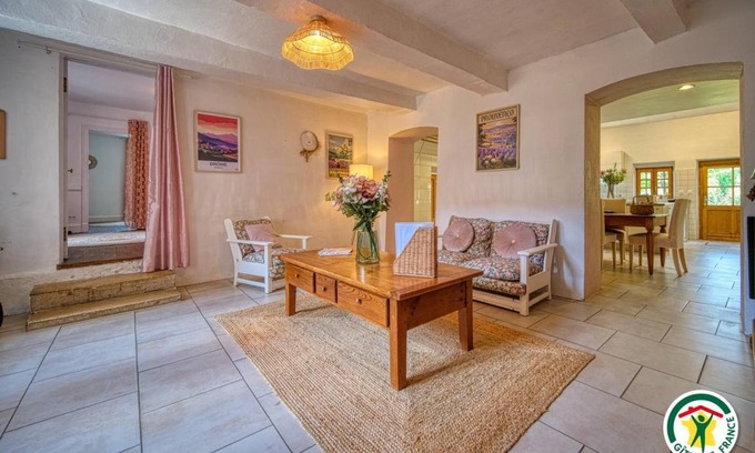 La Begude-de-Mazenc House | Gîte ∙ 2 bedrooms ∙ 4 guests