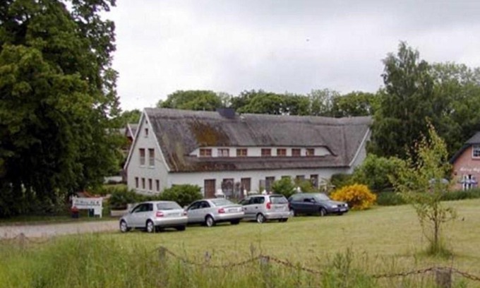 Alt Reddevitz Apartment | Hoefthus 12