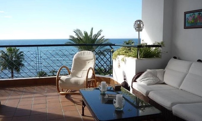 Sitio de Calahonda Apartment | Holiday Apartment "Mi CaprichoFabulous" with Terrace, Shared Pool & Sea View