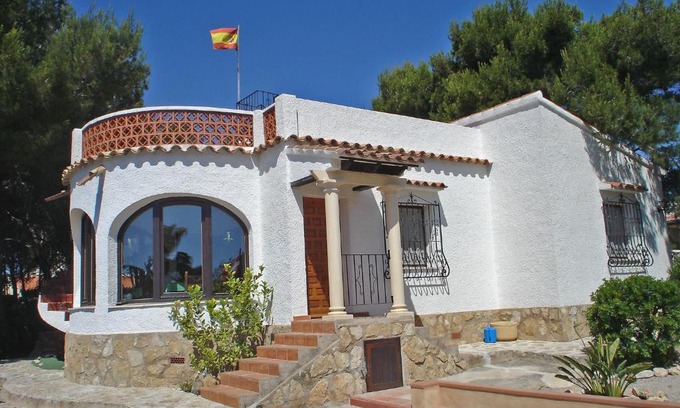 Cap de la Nau House | Holiday Home Balcon al Mar by Interhome
