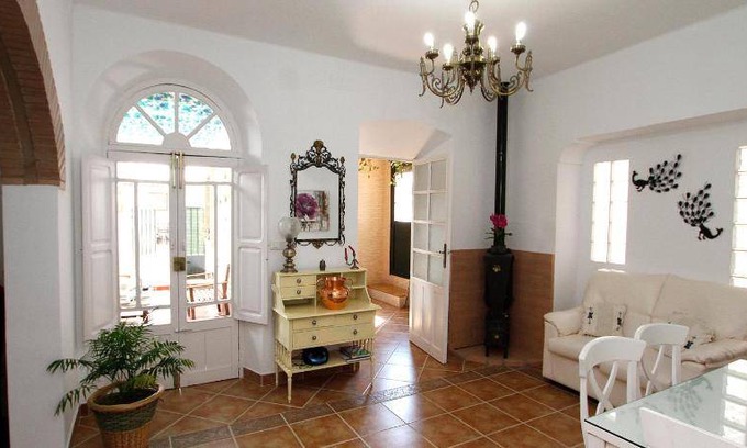 Aljucen House | House ∙ 3 guests