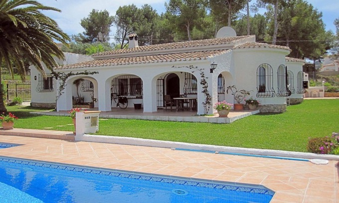 El Tosalet Villa | *JAVEA VILLA* 4 Bedrooms | Private Pool | Free A/C | Free WIFI | BBQ