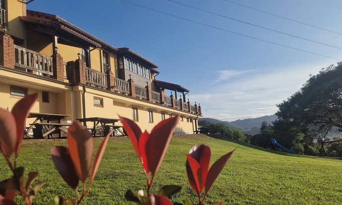 San Juan de la Arena Resort | LAS MIMOSAS DEL NALON