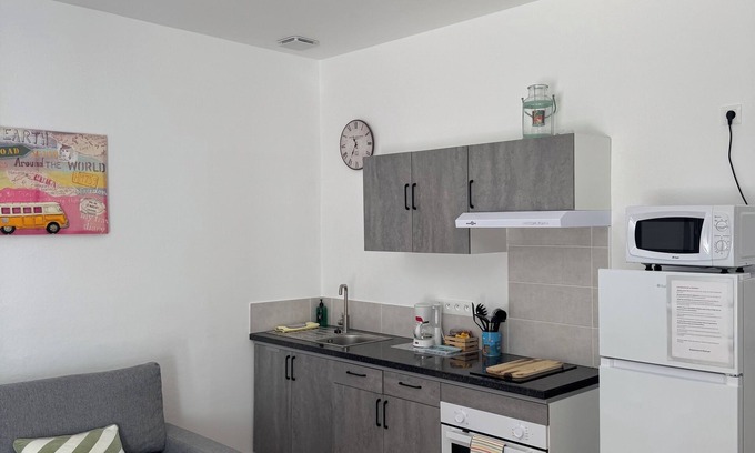 Damparis Apartment | Les cerisiers Mb5 private parking