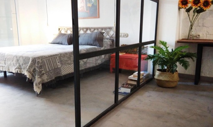 Eixample Apartment | Loft & terrace in Russafa street