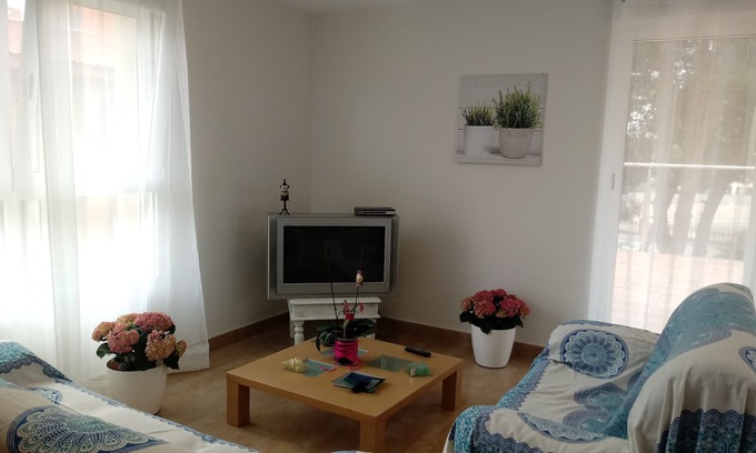 Coveta Fuma Apartment | Nice apartment 400 meters from the sea shore.