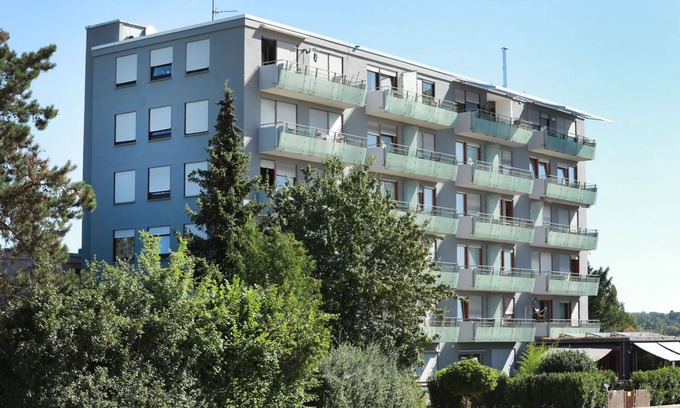 Ruit auf den Fildern Hostel | One-room apartment, balcony and small kitchen