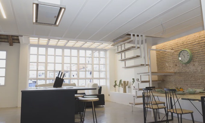 Eixample Apartment | ORIGINAL AND SPACIOUS LOFT ATTIC IN RUZAFA