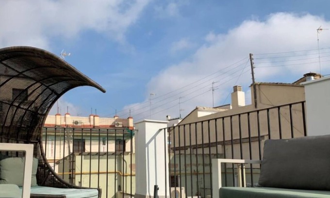 Ciutat Vella Apartment | Penthouse 11- 2 rooms Plaza del Negrito