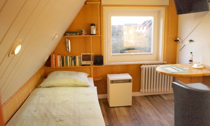 Sylt-Ost Resort | Private room ∙ 1 bedroom ∙ 1 guest