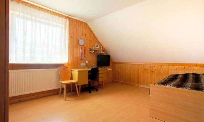 Region Hannover District House | Private Rooms Zur Seelwiese (1630)