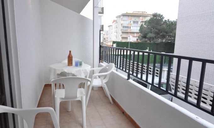 Santa Margarida Apartment | RNET - MTA Apartaments A2
