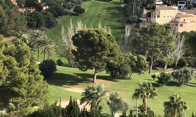 Altea la Vella Apartment | Spacious duplex, beautiful view of the golf course and sea. 120 m2. 5 mn from the beach