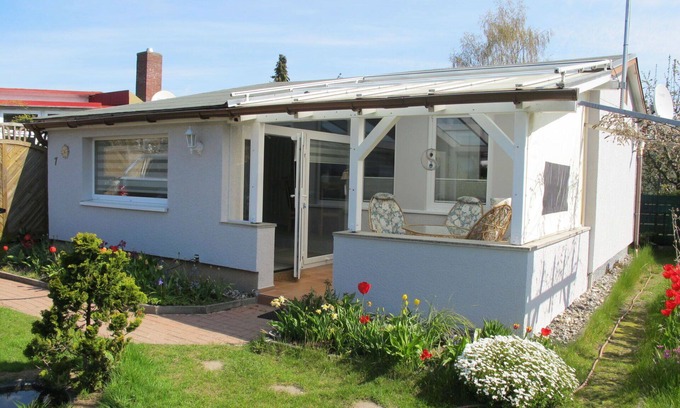 Loissin House | Stunning private villa for 4 guests with WIFI, A/C, TV, terrace and pets allowed
