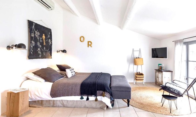 L'Isle-sur-la-Sorgue Apartment | Suite Sur La Sorgue