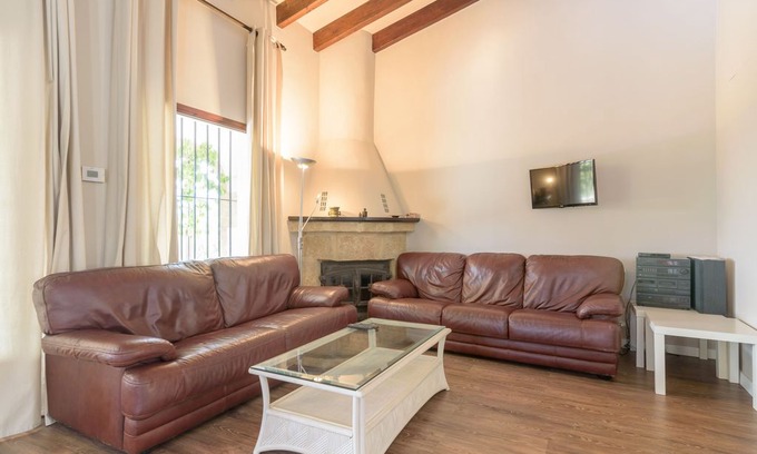 Montgo de Toscamar Villa | This 3-bedroom villa for up to 6 guests is located in Javea and has a private swimming pool, air-con