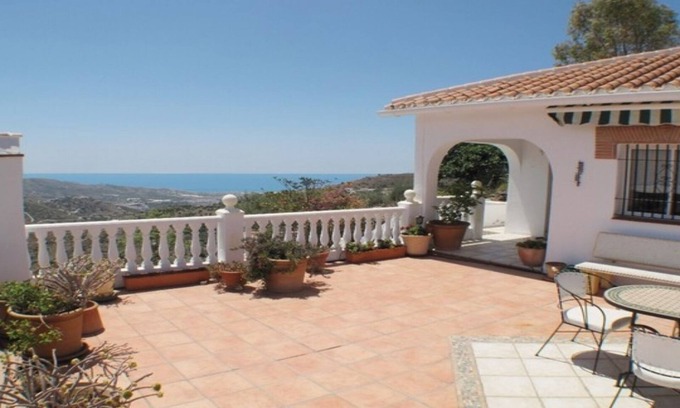 Torrox Villa | Tranquil Villa near Torrox Pueblo and Nerja with mountain and sea views