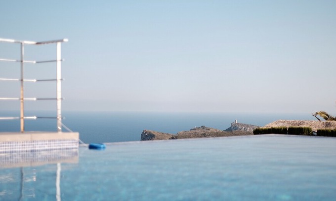 Cumbre del Sol Villa | Villa Kalmias, a paradise with a 180° view of the sea